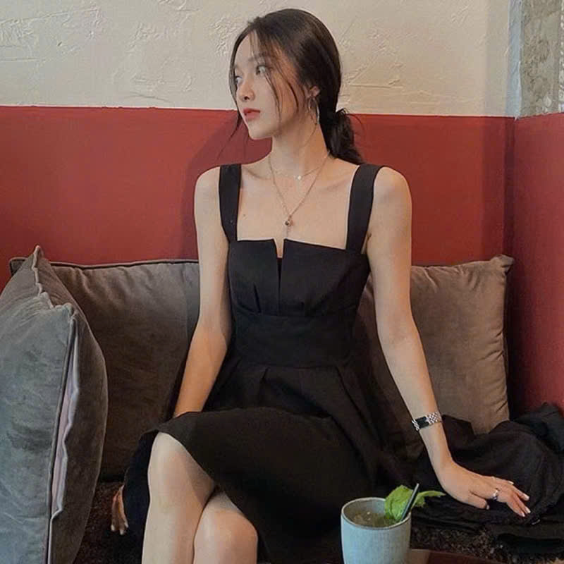 VÁY ĐEN