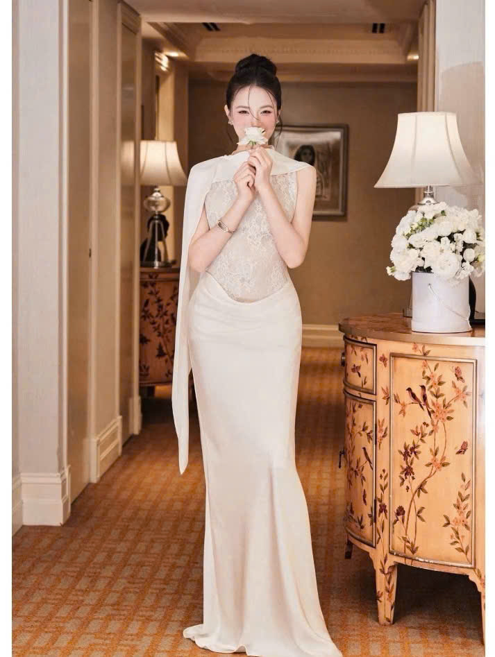 VÁY LỤA