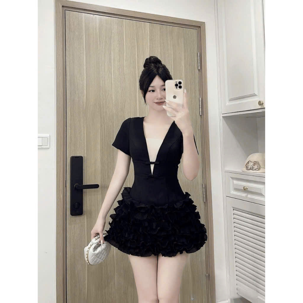 VÁY NGẮN